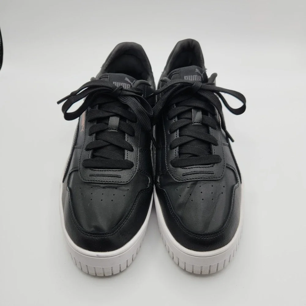 Puma carina street
